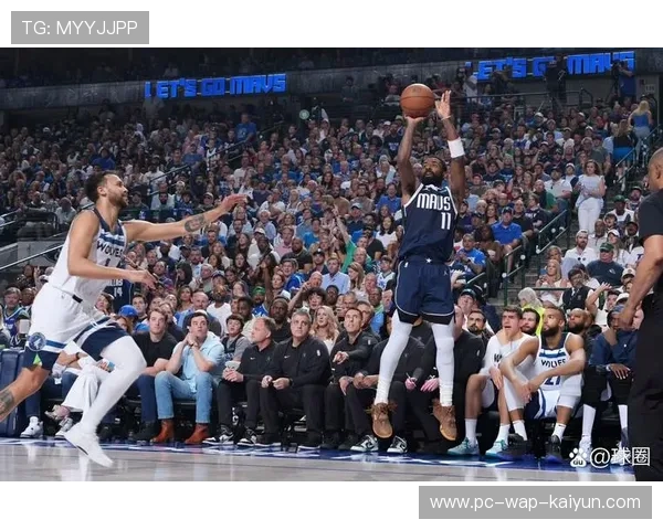 独行侠三分火力爆发，单场命中纪录刷新队史，独行侠领先30分被逆转