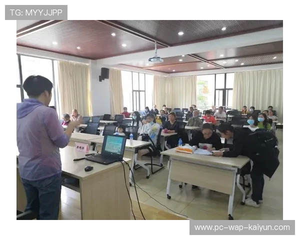 专家提醒:学校不得与无合法资质机构合作开展收费培训 专家提醒:学校不得与无合法资质机构合作开展收费培训